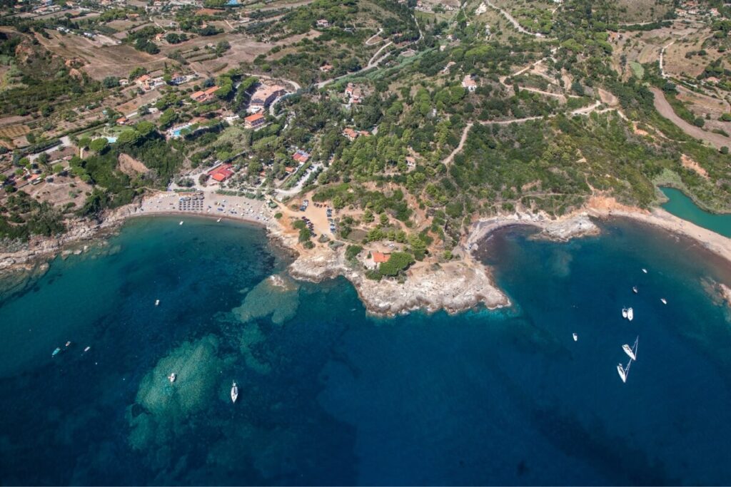 Veduta aerea delle spiagge di Reale e Terranera